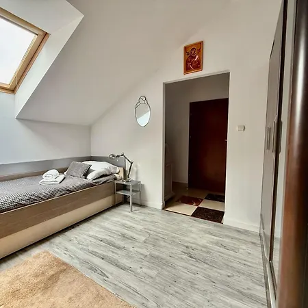 Easy Rent Apartments- Willa Alba Naleczow Exterior photo