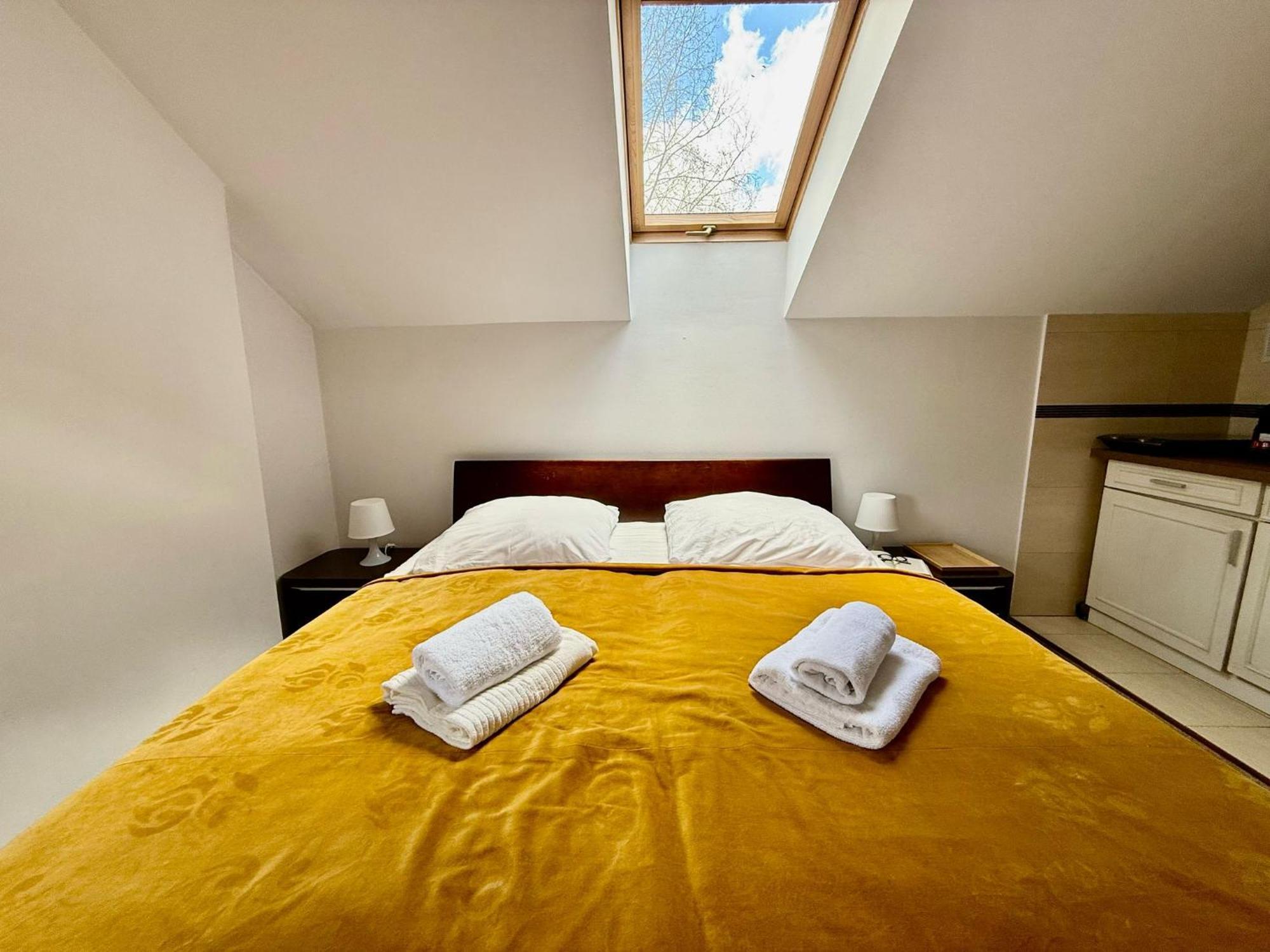Easy Rent Apartments- Alba *