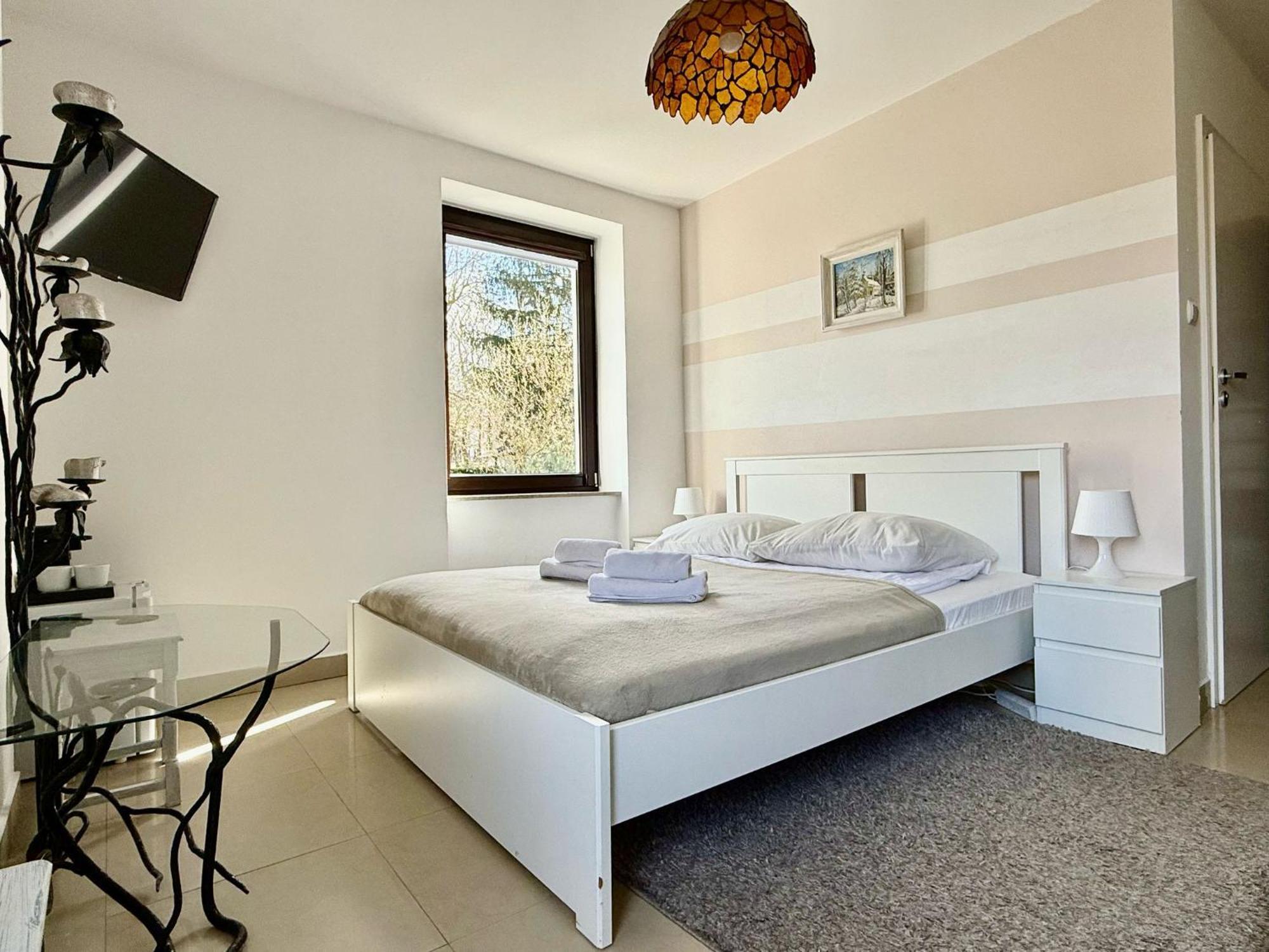 Apartment Easy Rent Apartments- Alba *